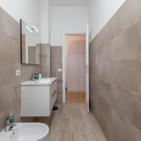Bright & Stylish Flat Near Pamphili Appartement *